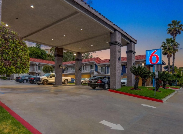 Motel 6 La Mesa CA image 3